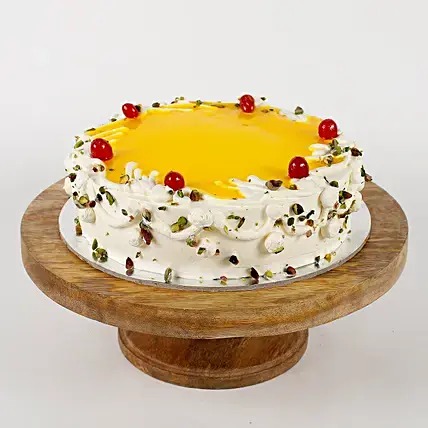 Cream Pista Pineapple Cake