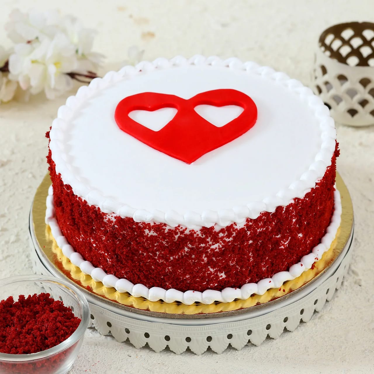 Hearts Love Red Velvet Cake