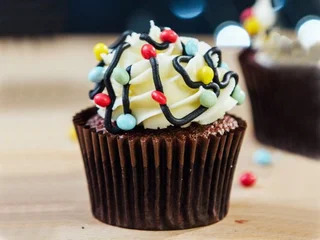 Charming choco-vanilla cupcake