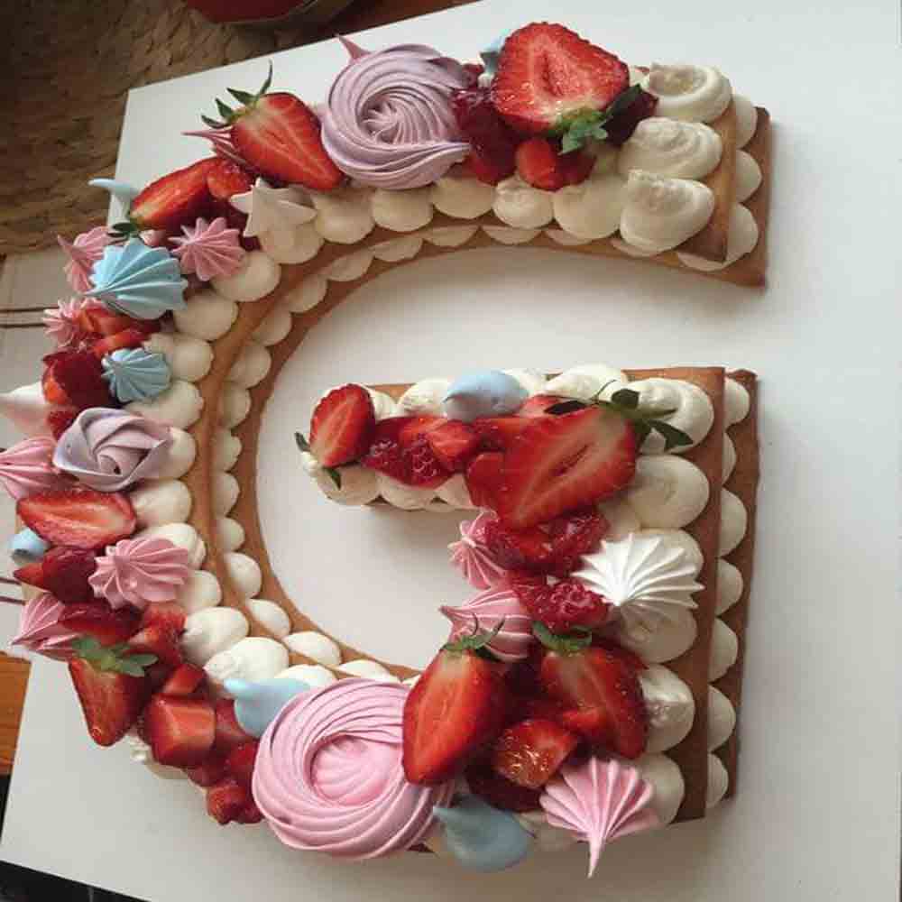 G Alphabet Cake