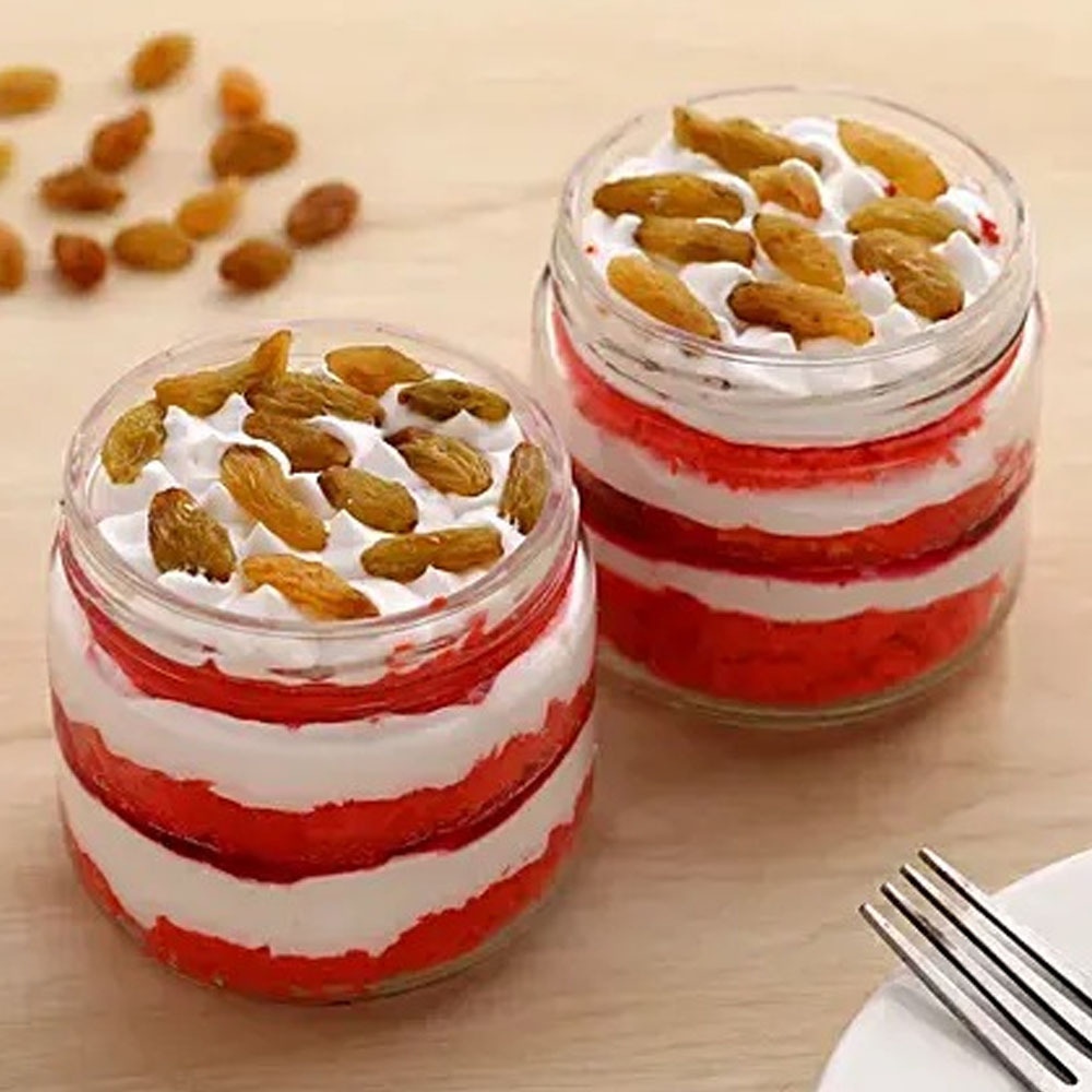 Red Velvet & Raisin Cake Jar