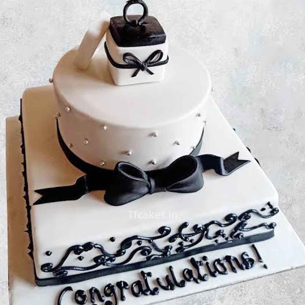 Best Engagement Cake