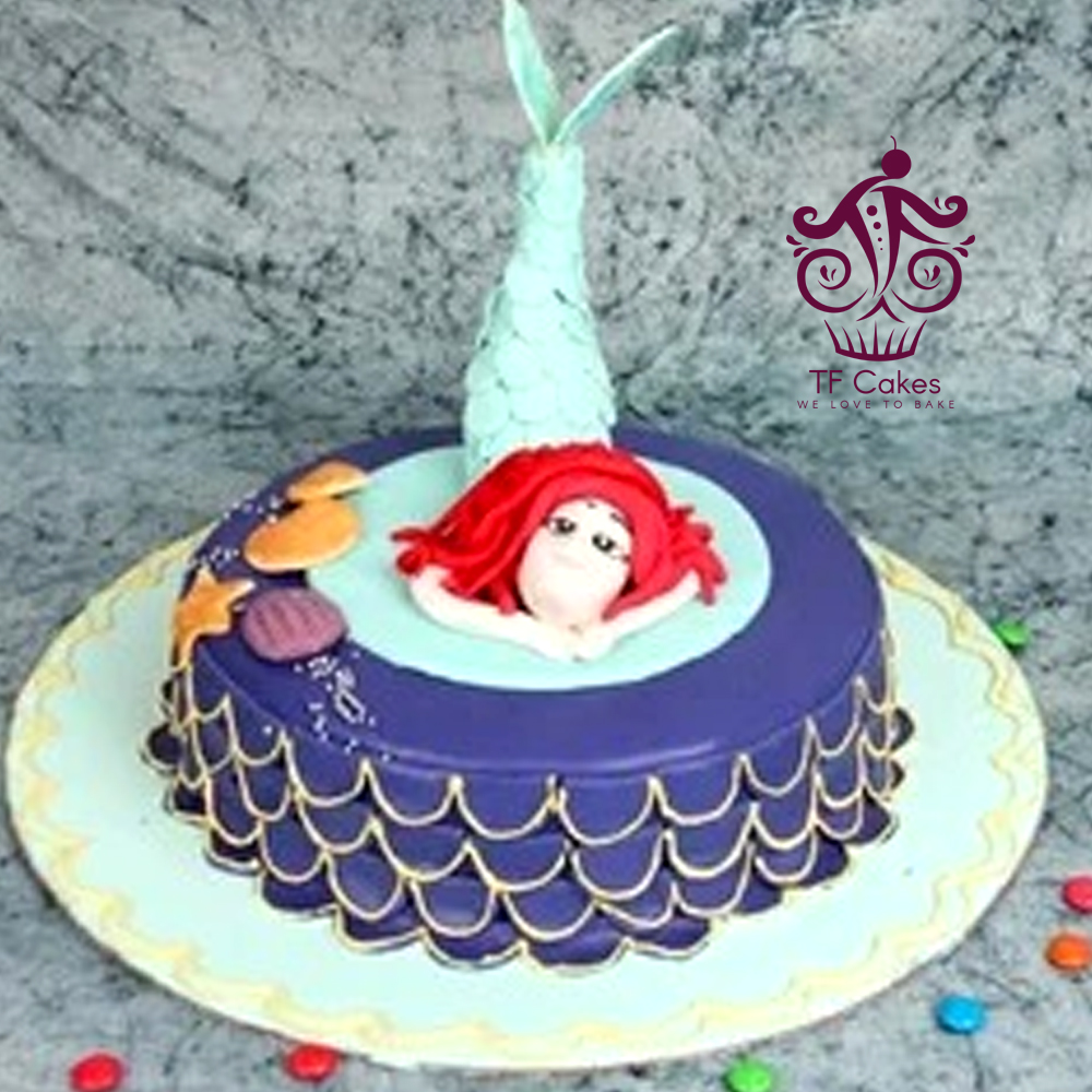 Mermaid In Town cake