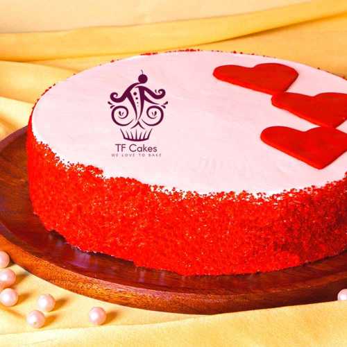 Rich Cream Red Velvet Cake