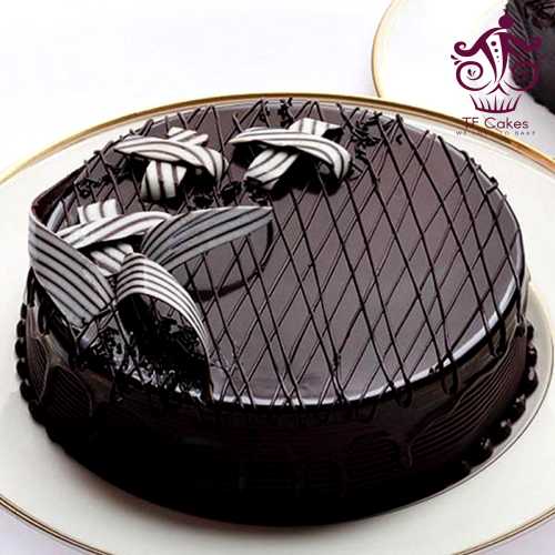luscious chocolate multi-layer cake
