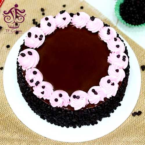 Chocolate Chip Cake Birthday Recipe - Bake with Shivesh | Recipe |  Chocolate chip cake, Easy birthday cake recipes, Homemade cakes