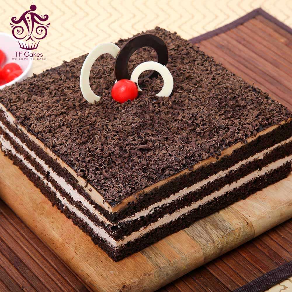 Custom Square Chocolate Cake – Divine Cakes