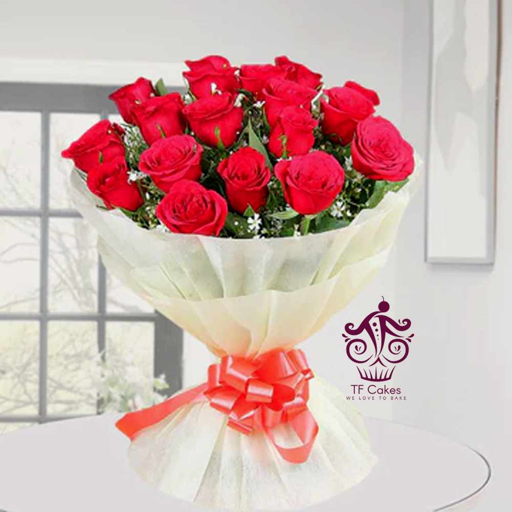 Red Roses Flower Bouquet