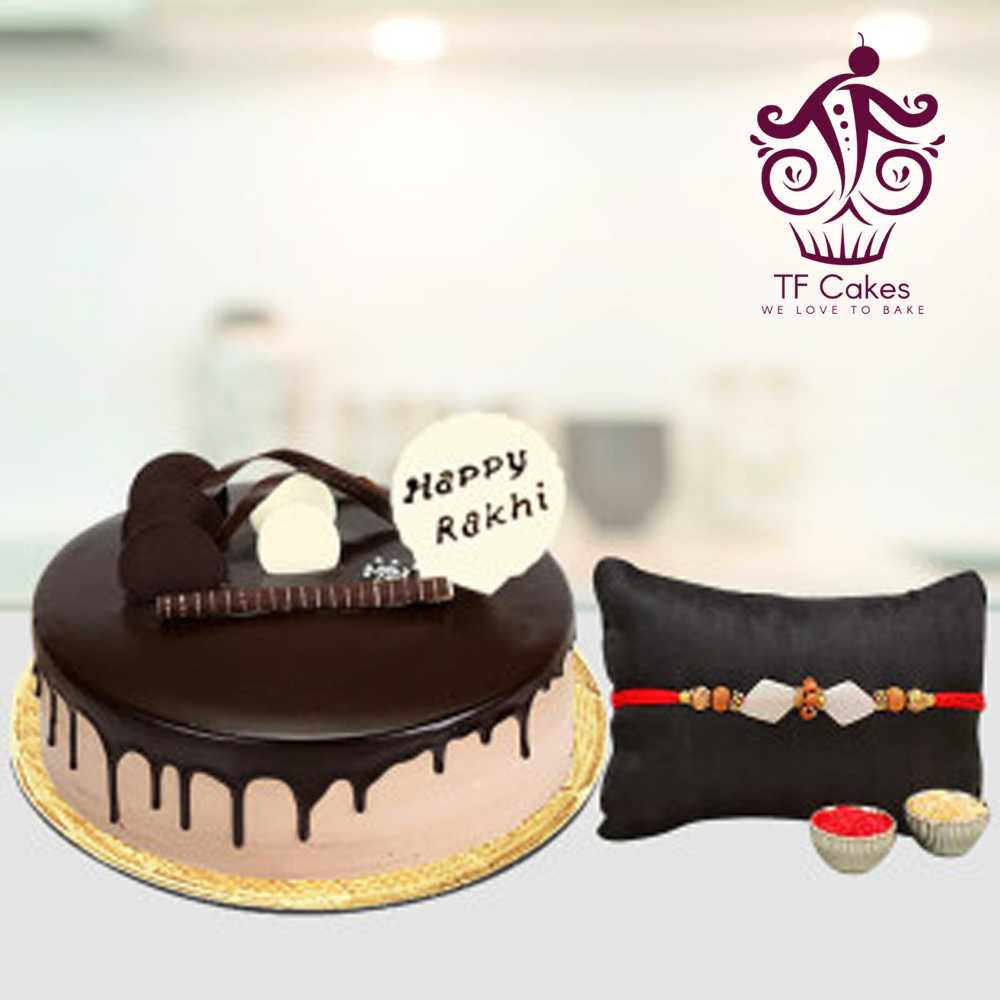 Buy Choco Chip Pastry Online| Online Cake Delivery - CakeBee