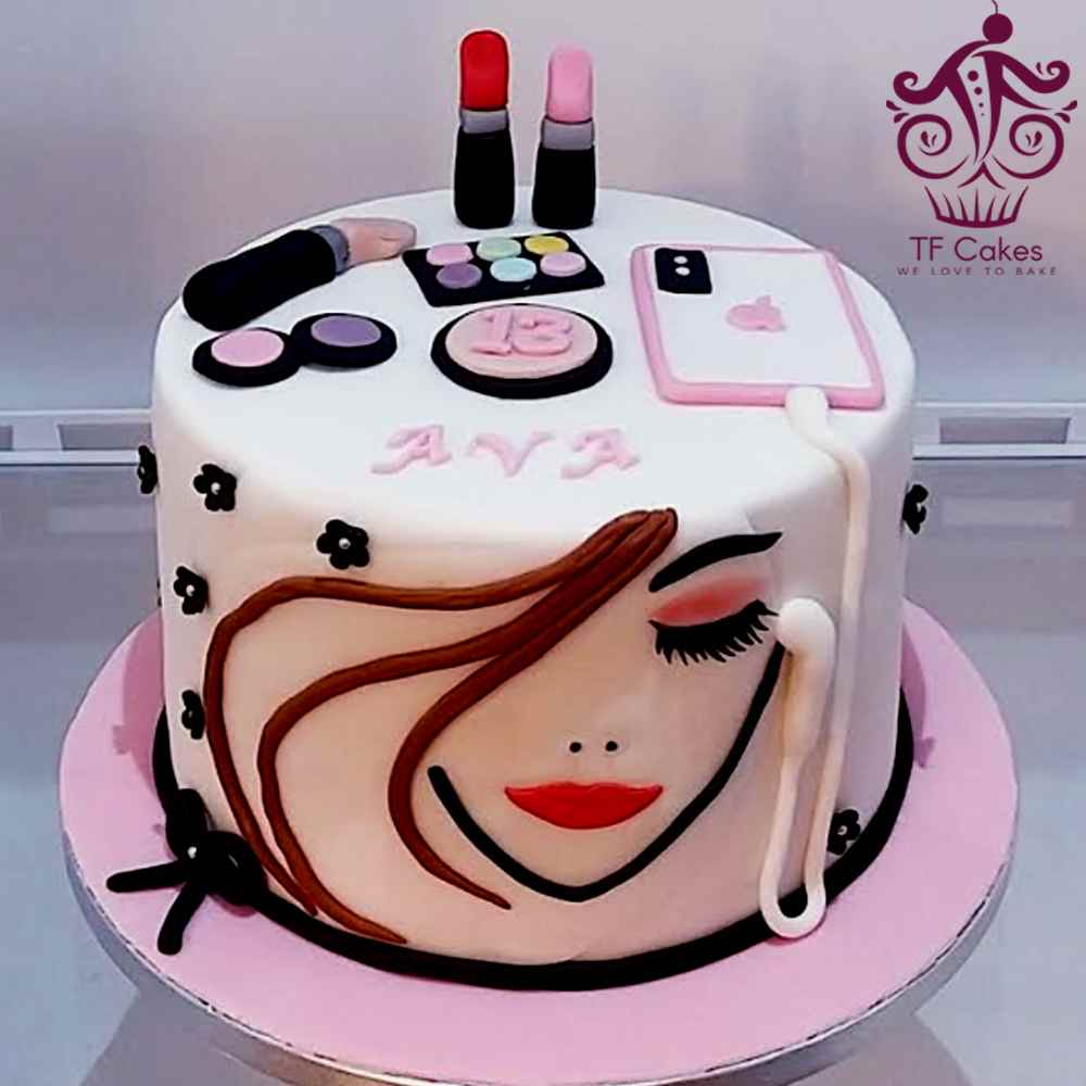 Glamourous Face Cake