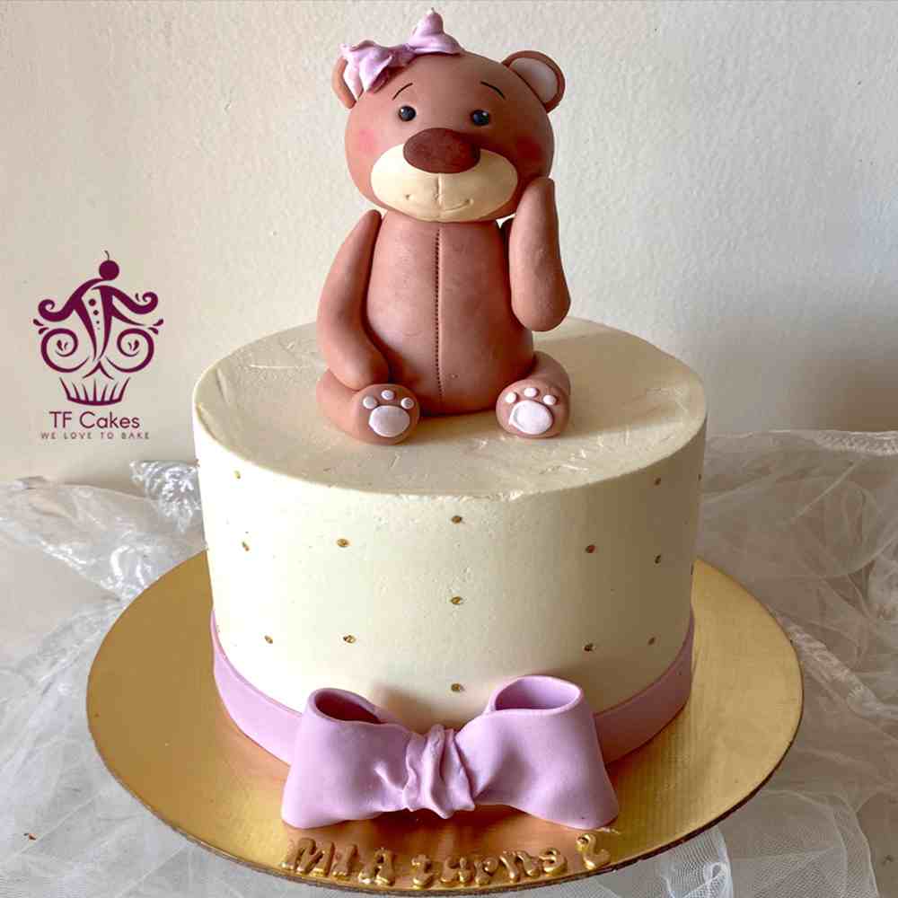 Bear Hug Cake
